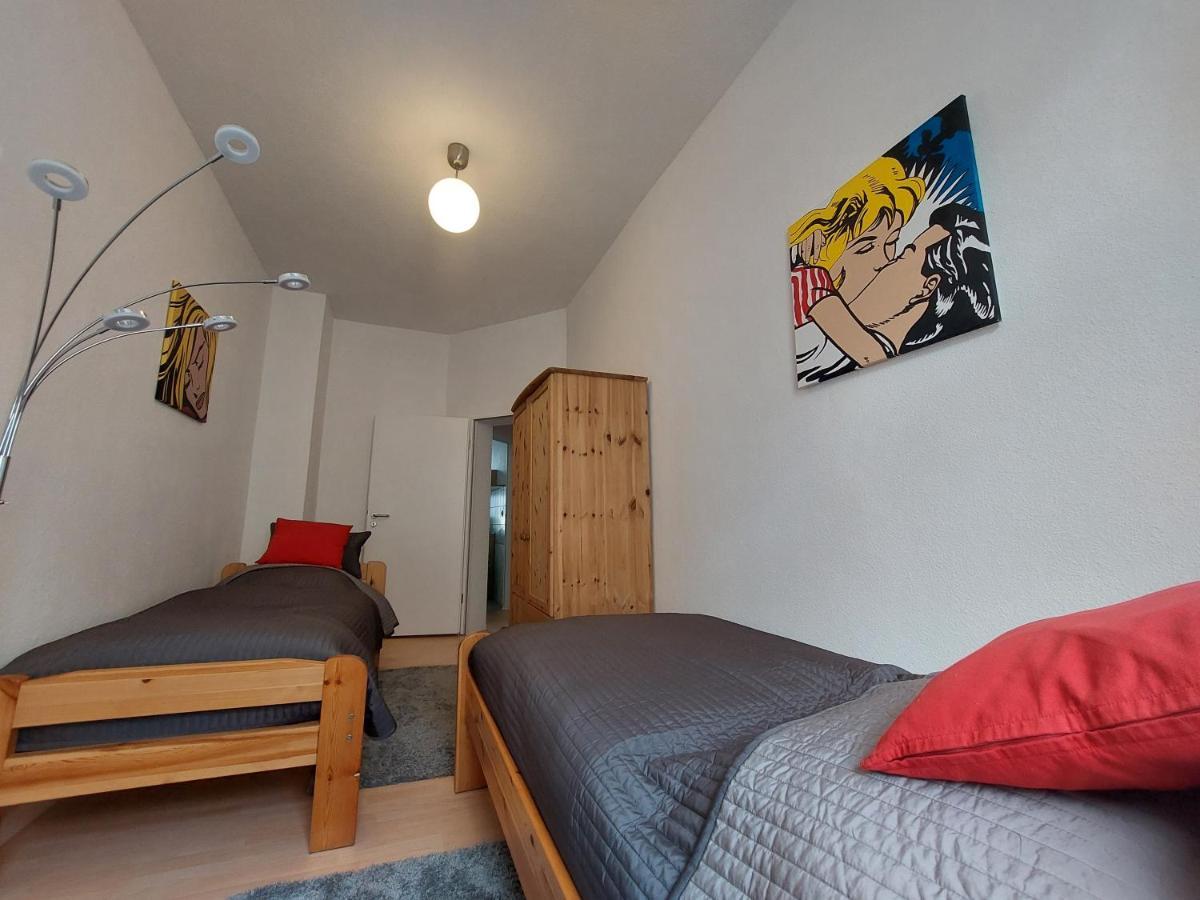 Schoene Zwei-Zimmer-Wohnung "W2" Mit 4 Einzelbetten Und Wlan In Zwenkau Bei Leipzig Im Neuseenland Экстерьер фото